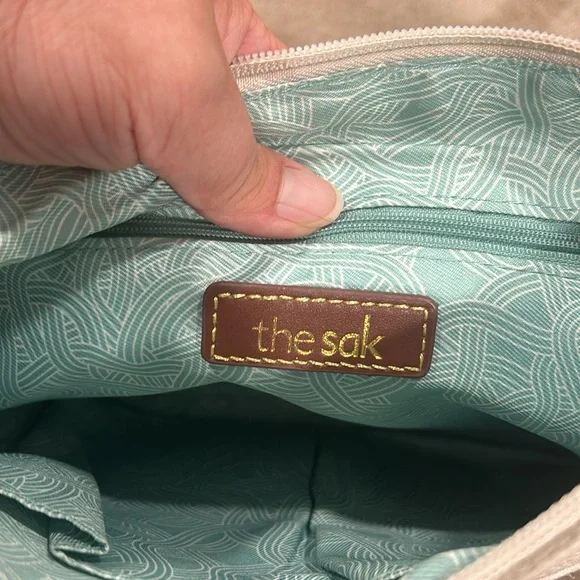 The Sak Leather Multi Pockets Bag - Picture 3 of 13